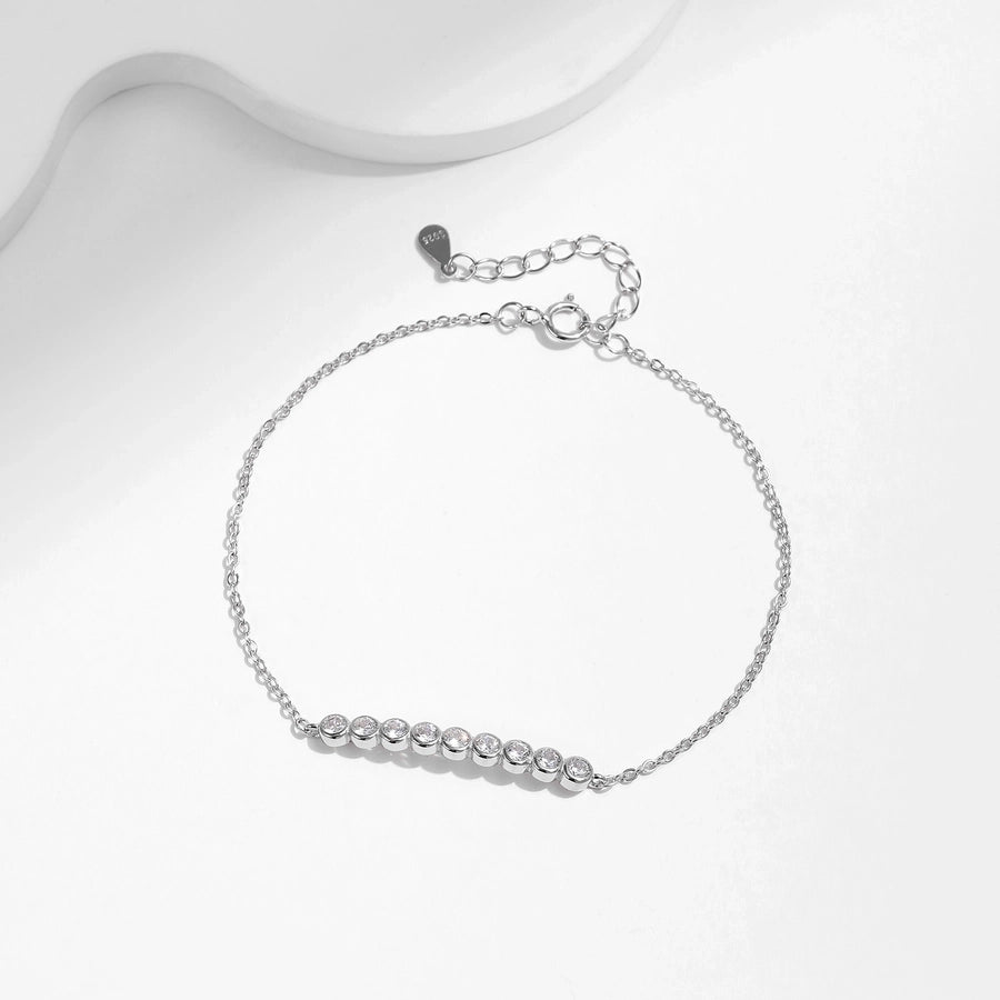 0.54 Karat Colorless(DEF) Round Brilliant Cut 925 Sterling Silver 925 Sterling Silver cable chain Bracelets Elegant IG Style VVS1 - VVS2 Moissanite GRA Certificate - Love Mi