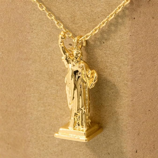 18K Gold Plated Statue of Liberty Pendant Necklace