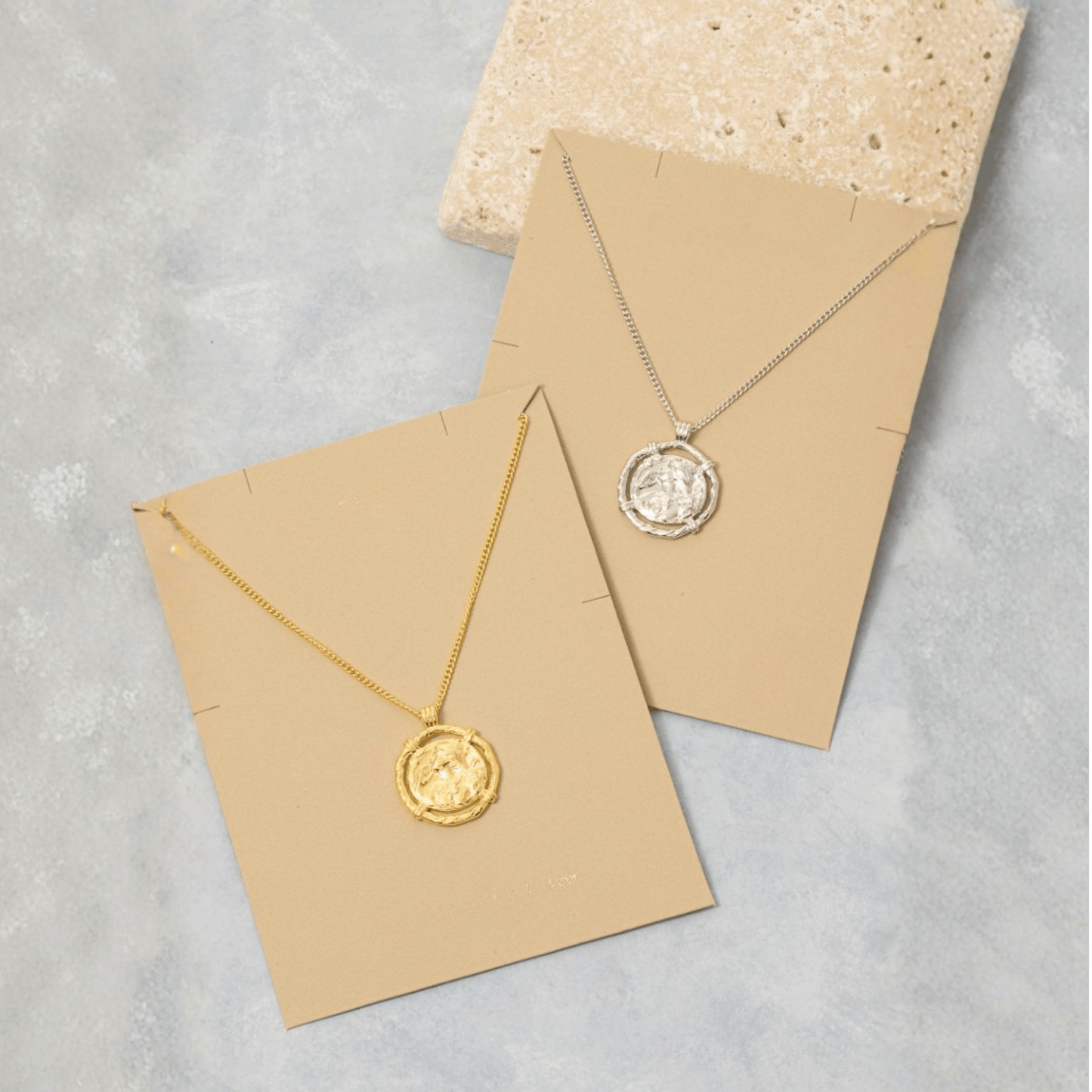 18K Gold Plated Hammered Circle Disc Pendant Necklace