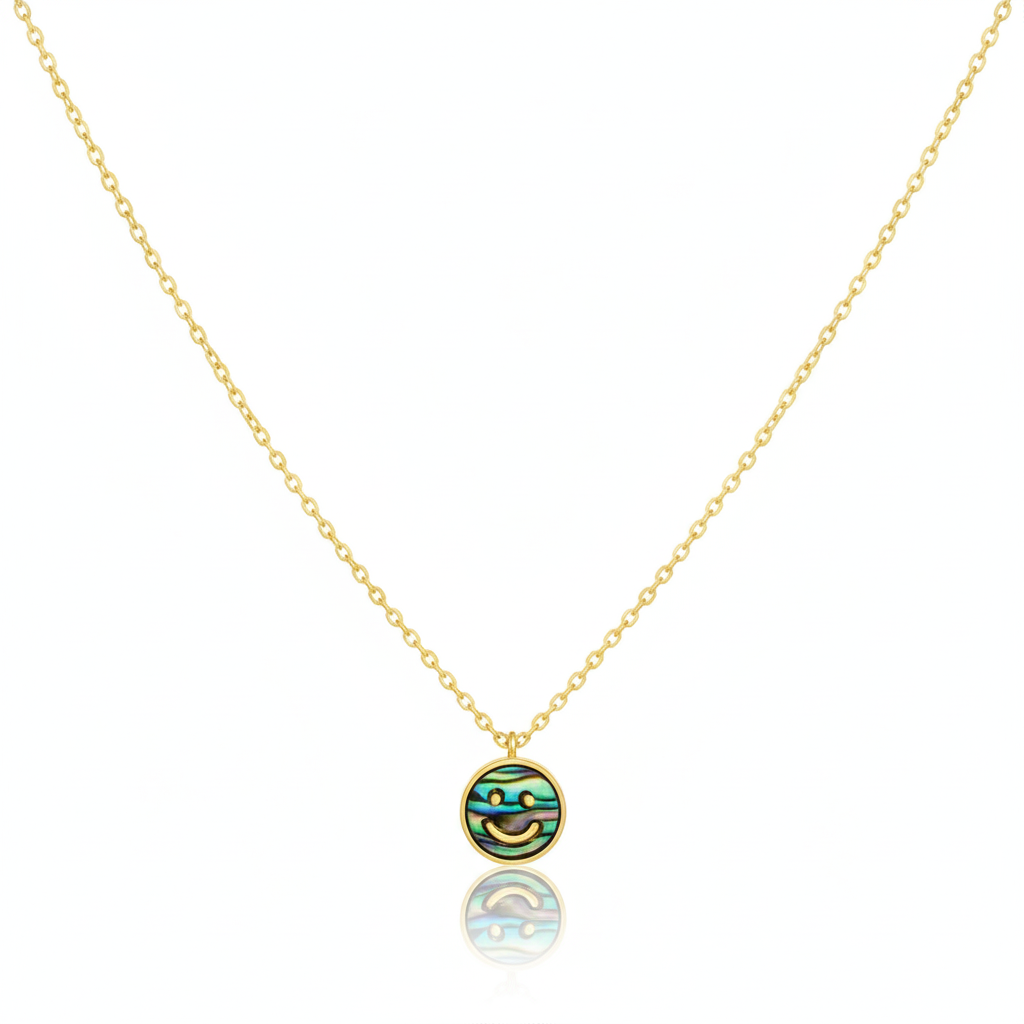 18K Gold Plated Shell Smiley Face Pendant Necklace