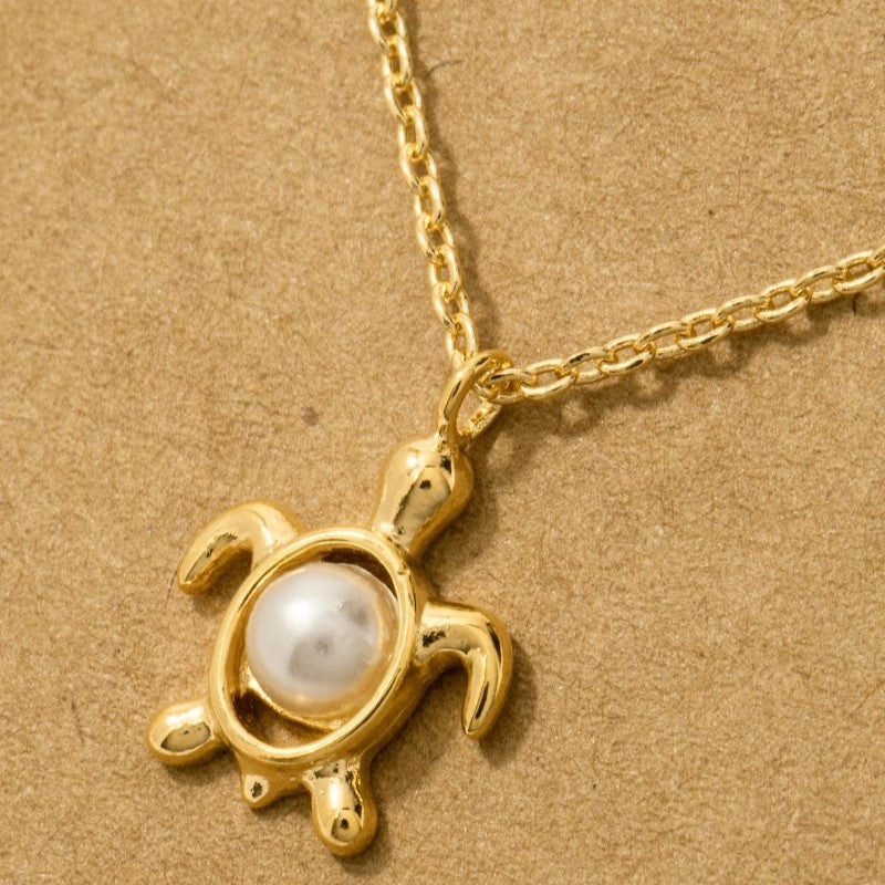 18K Gold Plated Pearl Turtle Pendant Necklace