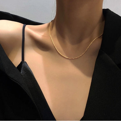 304 Stainless Steel 18K Gold Plated Simple Style Plating Geometric Necklace - Love Mi